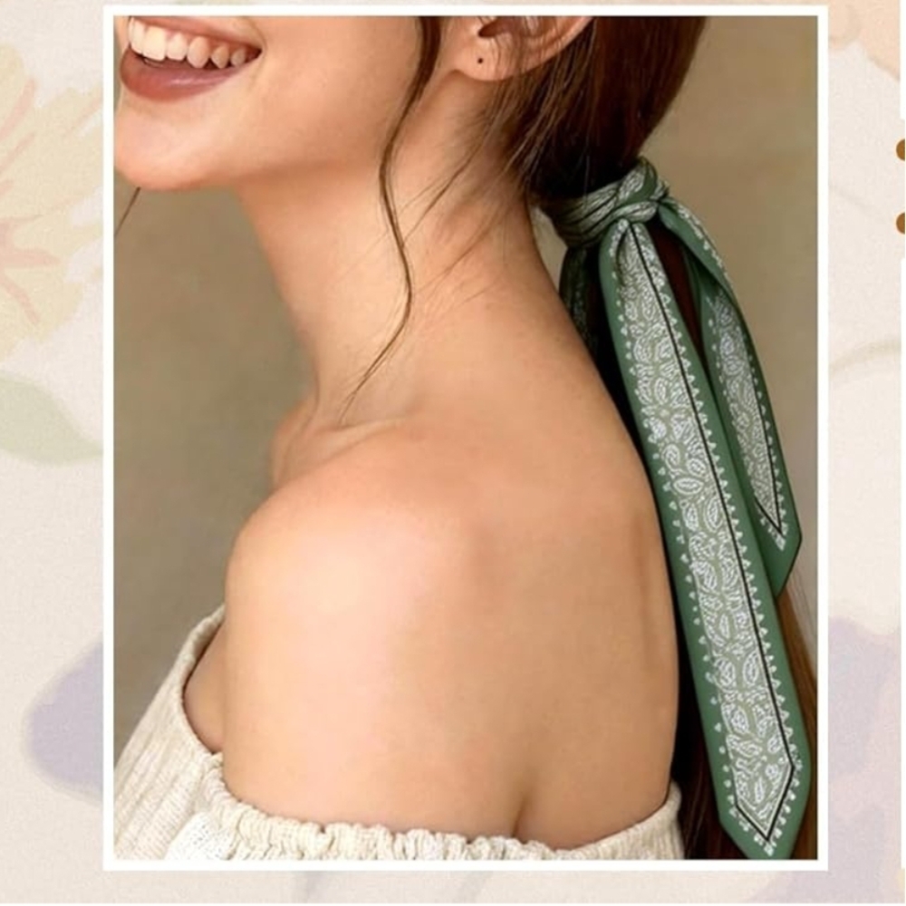 Chic Green Paisley Hair Scarf